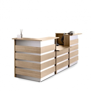 Recepcja i poczekalnia